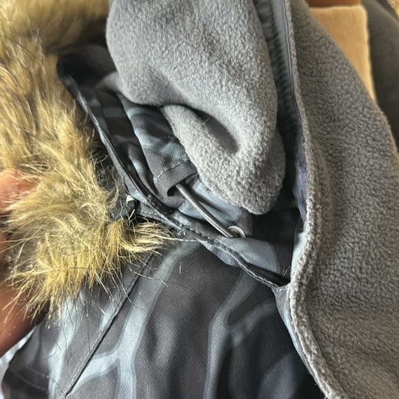 E 408 Ski Jacket - Picture 7 of 11